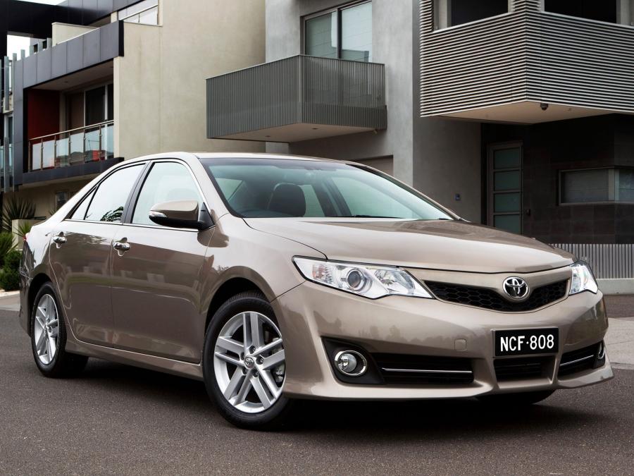  Toyota Camry Atara SL 2011 года  (фото 2 из 8)